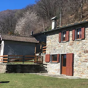 Chalet Buonriposo Chalet Cremia